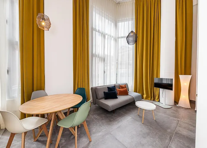Waou Modern Loft I Centre
